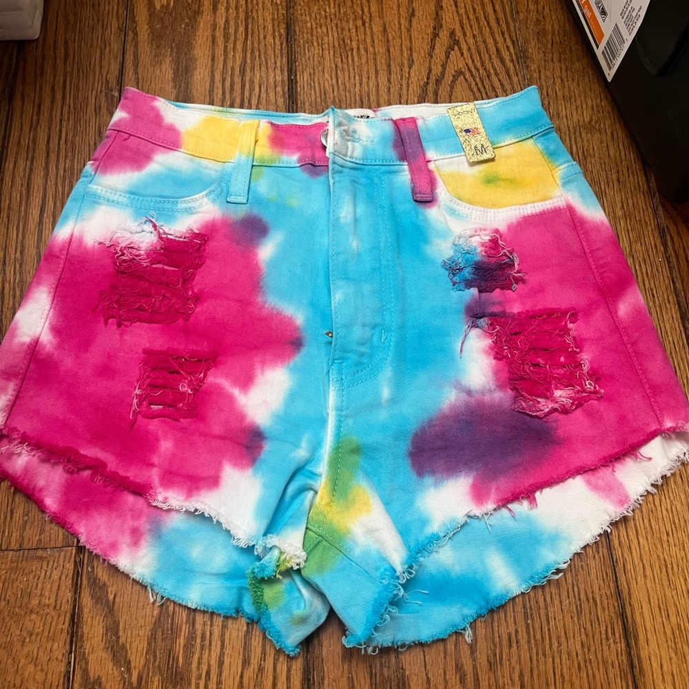 NWT Tie Dye Vibrant Jean Shorts